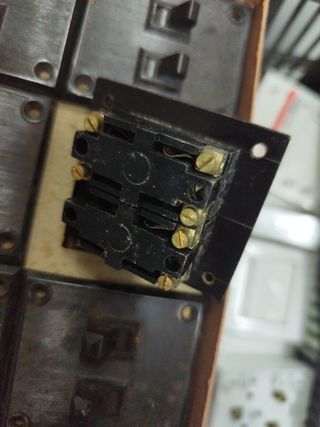 Lote 10 mecanismos interruptor doble vintage,