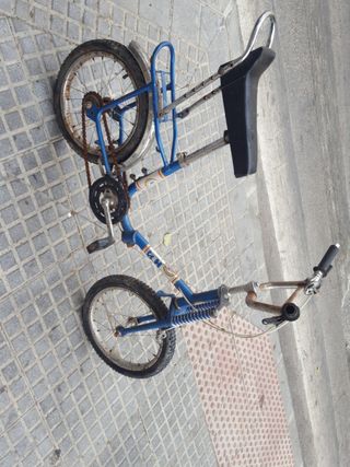Bicicleta BH azul