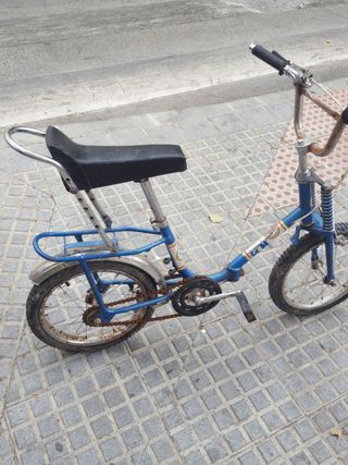 Bicicleta BH azul