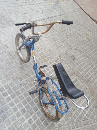 Bicicleta BH azul