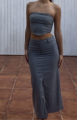 Conjunto top y falda gris