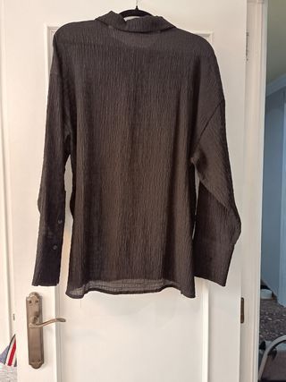 Camisa negra Bershka