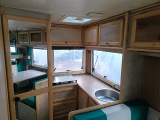 Mercedes-Benz MB100DS 1994