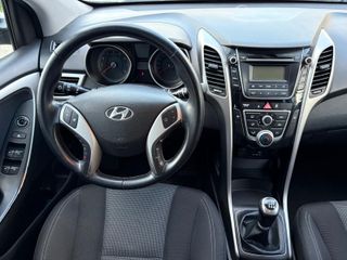 Hyundai i30 2016