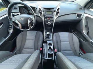 Hyundai i30 2016