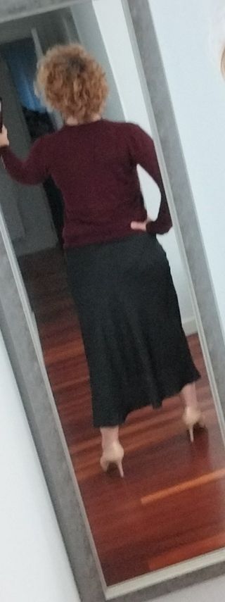 Falda larga H&M M efecto satén negra