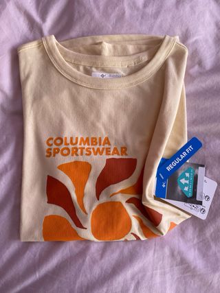 Camiseta de mujer Sun Trek Columbia.NUEVA