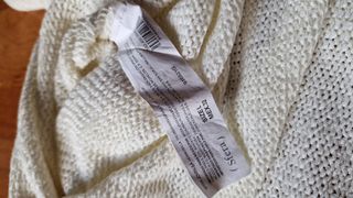 Jersey crema botones laterales Talla L