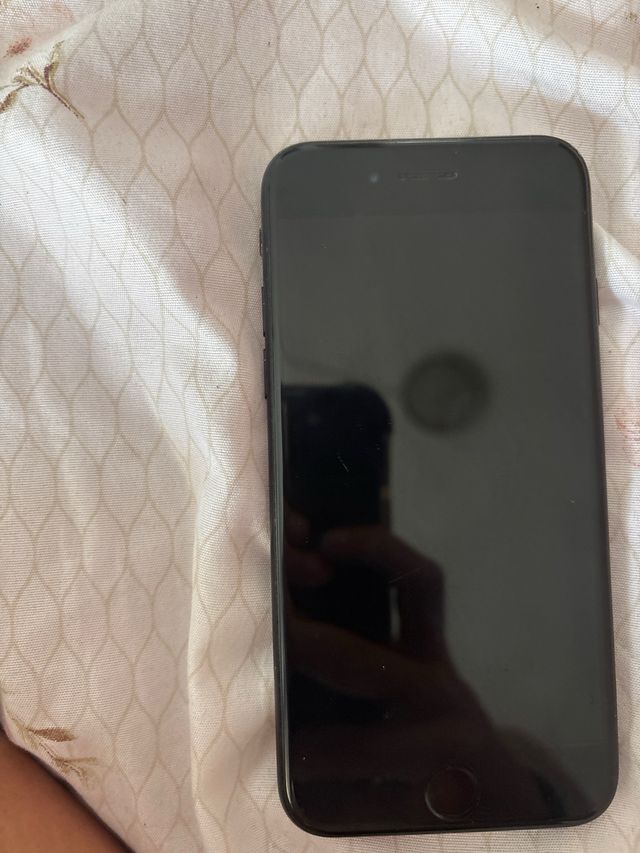 iPhone SE (2da Gen) Negro