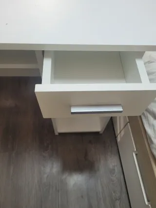Escritorio juvenil blanco