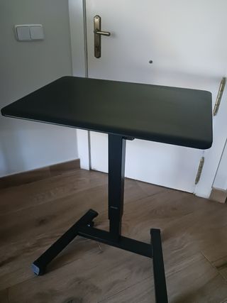 Mesa auxiliar elevable negra
