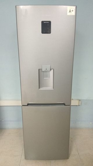 Nevera Daewoo A+ con dispensador garantía 
