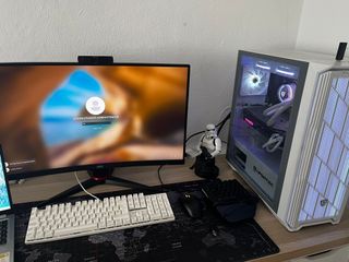 PC GAMING + PORTATIL se puede vender por separado 
