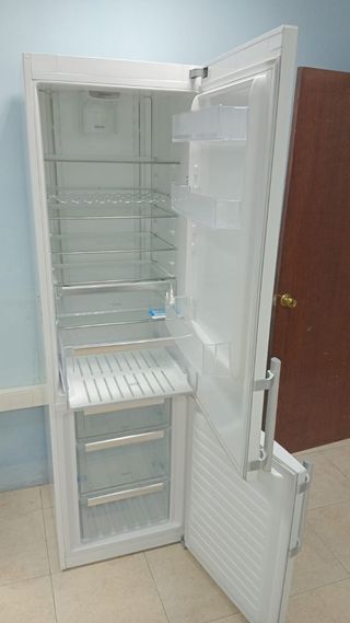 Nevera Electrolux con garantía