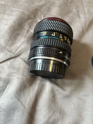 Tokina 28-70mm f/3.5-4.5 para Pentax