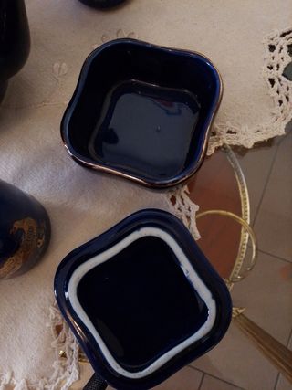 Servizio thè blu con decori oro