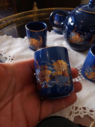 Servizio thè blu con decori oro
