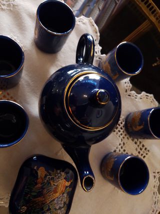 Servizio thè blu con decori oro