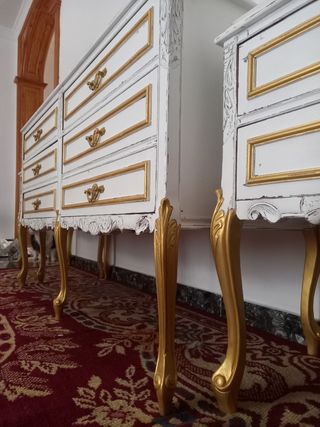 Comodino e 2 comodini antichi