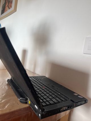 Lenovo ThinkPad T61 Portátil
