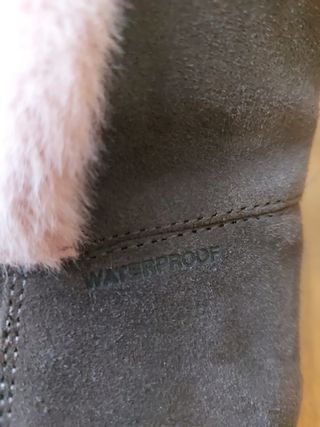 Botines  Waterproof de ante marrón talla 38