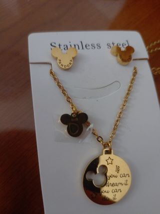 Juego collar y pendientes  acero dorado