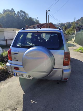 Toyota RAV4 2001