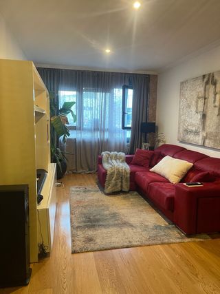 VENDO DUE tappeti da soggiorno multicolori 1,60x2,60