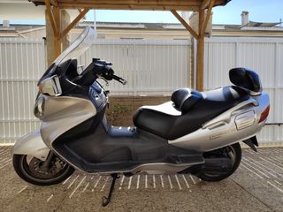Suzuki burgman 650 executive