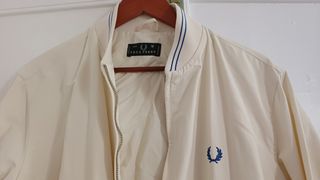 Cazadora Fred Perry Beige Talla M