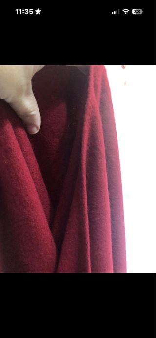 Capa o poncho bourdeos con flecos