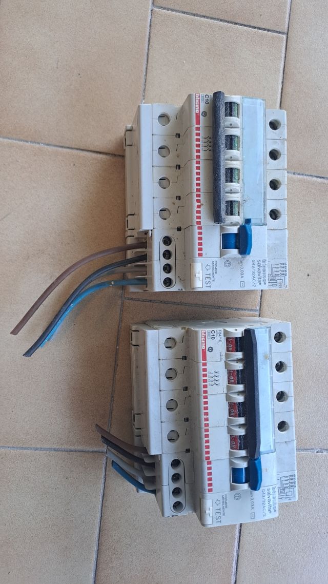 2 Quadri Salvavita Bticino G43/32AC/2