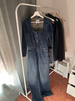 Mono vaquero Zara azul