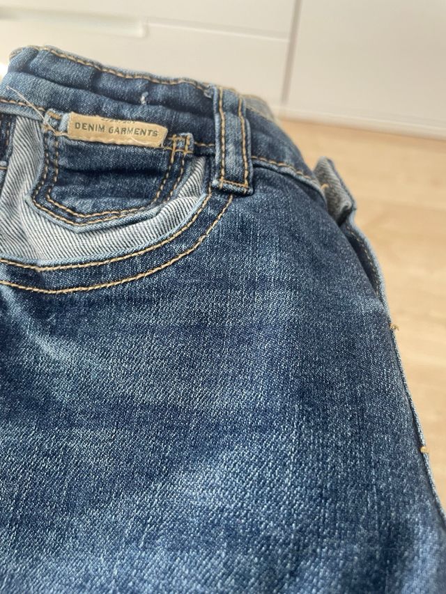 Pantalón vaquero Zara bebé 12-18 meses nuevo