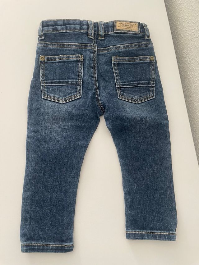 Pantalón vaquero Zara bebé 12-18 meses nuevo