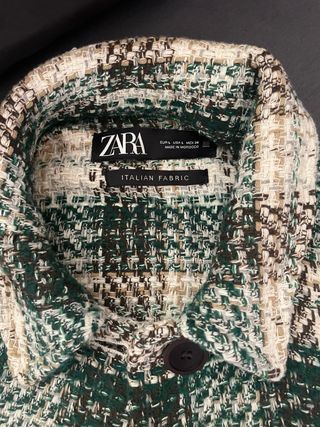Chaqueta Zara cuadros oversize estilo sobrecamisa