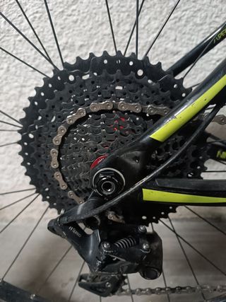 Bicicleta de Montaña 11V-50, tubelizada.