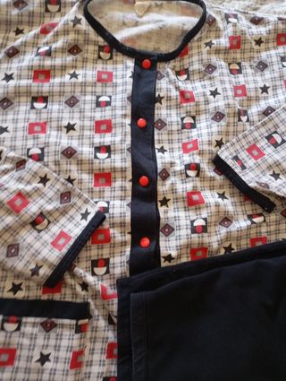 Pijama fino estampado