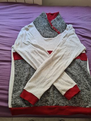 Camisa elegante cuello alto gris y rojo