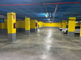 Garaje en venta en Creu Alta en Sabadell