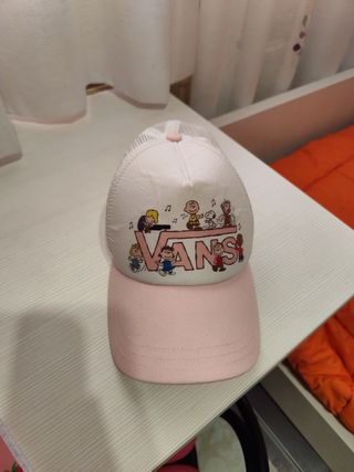 Gorra Vans Peanuts Blanca y Rosa