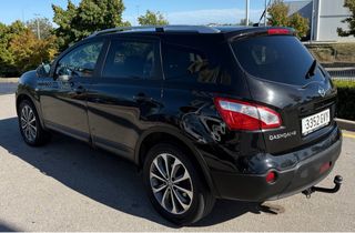 Nissan Qashqai+2 2011