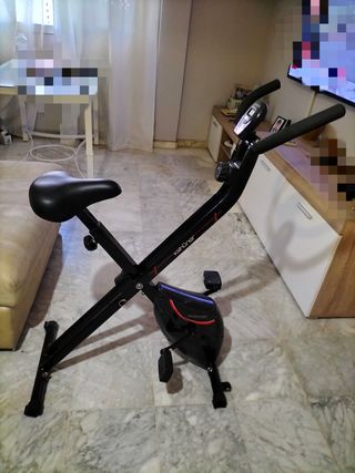 Bicicleta estática plegable