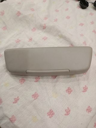 Estuche Gafas Ford Focus 05-11 Gris