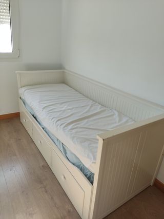 Diván blanco con 3 cajones Ikea Hemnes