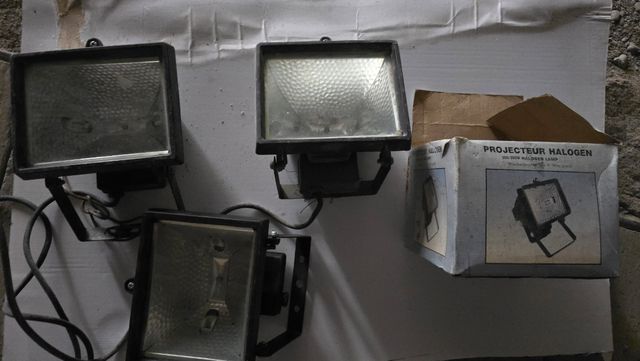 Projector Halogéneo 300-300W