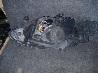 Faro delantero Seat Ibiza 2010