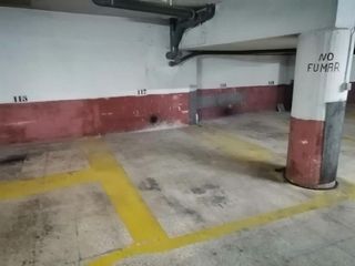 Garaje en alquiler en El Centre en Esplugues de Llobregat