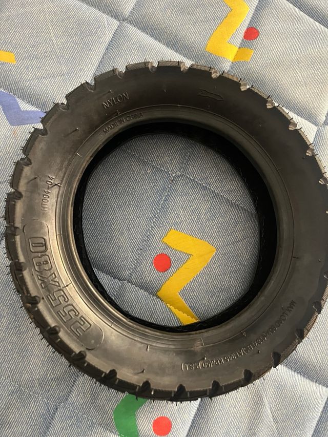 Neumático Patinete 255x80