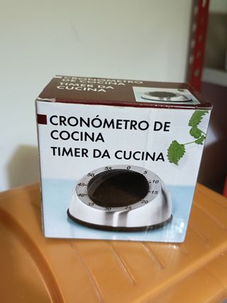 Timer da cucina in metallo e plastica